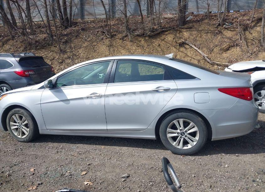 Photo 14 of 2012 Hyundai Sonata GLS (VIN 5NPEB4AC0CH473341)