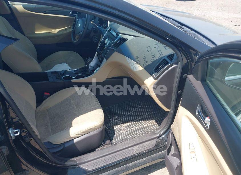 Photo 5 of 2012 Hyundai Sonata GLS (VIN 5NPEB4AC0CH475400)