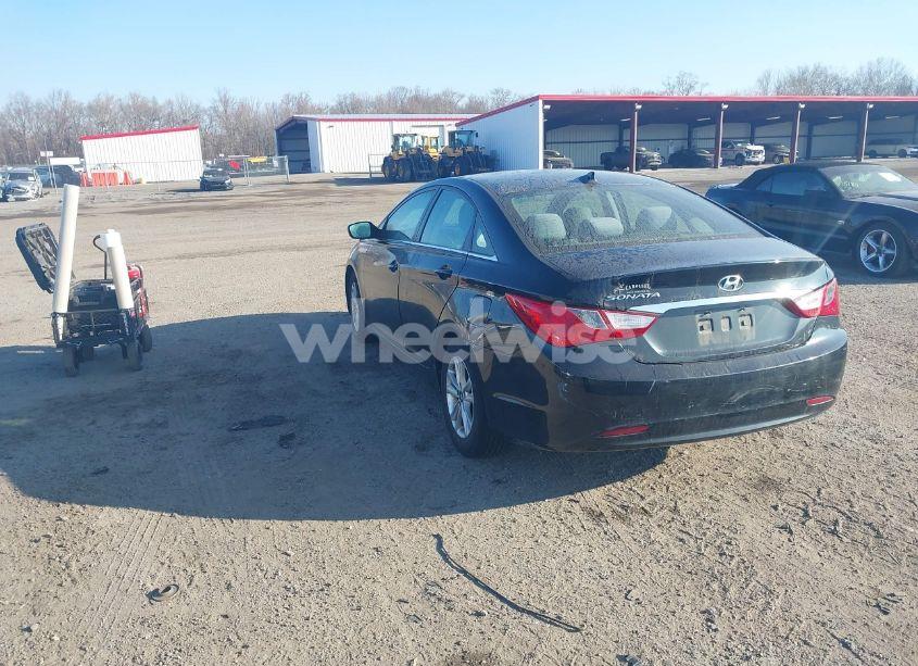 Photo 3 of 2012 Hyundai Sonata GLS (VIN 5NPEB4AC0CH485473)