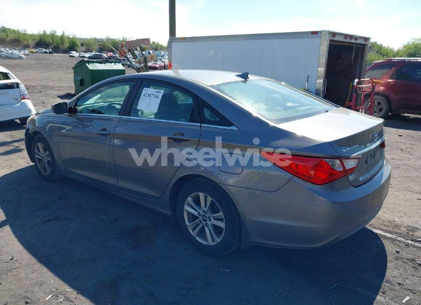 Photo 3 of 2012 Hyundai Sonata GLS (VIN 5NPEB4AC0CH494934)