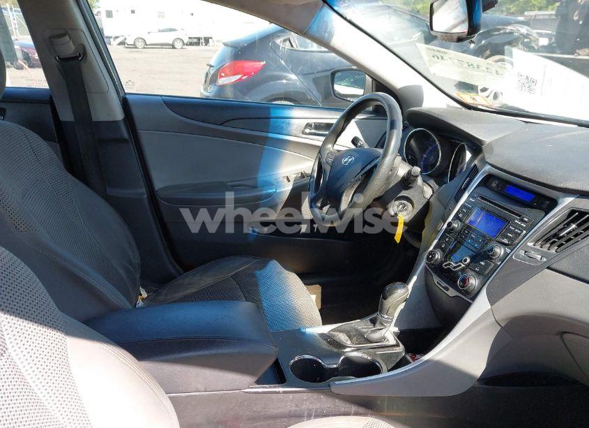 Photo 5 of 2012 Hyundai Sonata GLS (VIN 5NPEB4AC0CH494934)