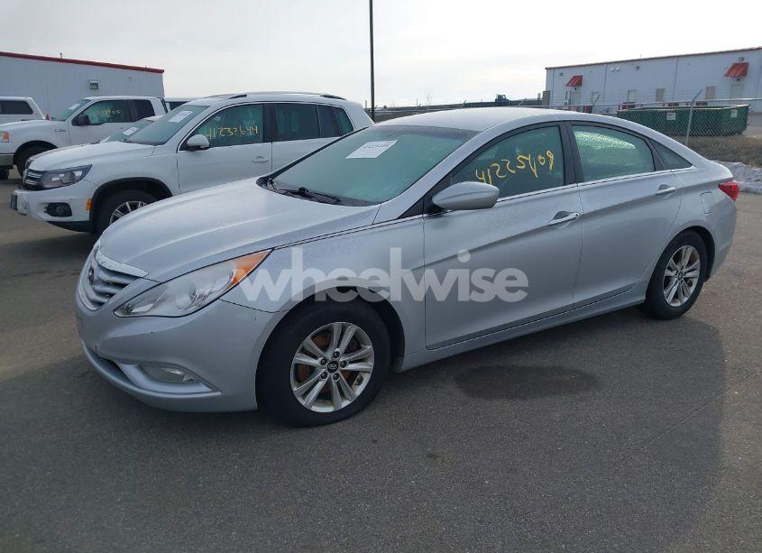 Photo 2 of 2013 Hyundai Sonata GLS (VIN 5NPEB4AC0DH509224)