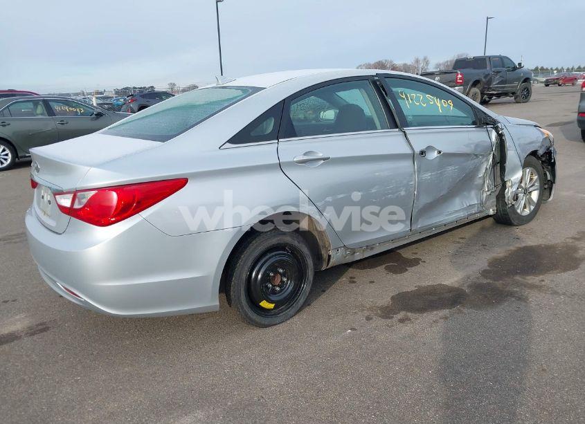 Photo 4 of 2013 Hyundai Sonata GLS (VIN 5NPEB4AC0DH509224)