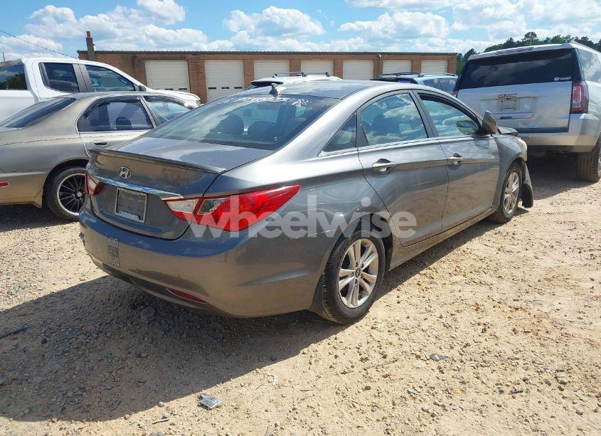 Photo 4 of 2013 Hyundai Sonata GLS (VIN 5NPEB4AC0DH510051)
