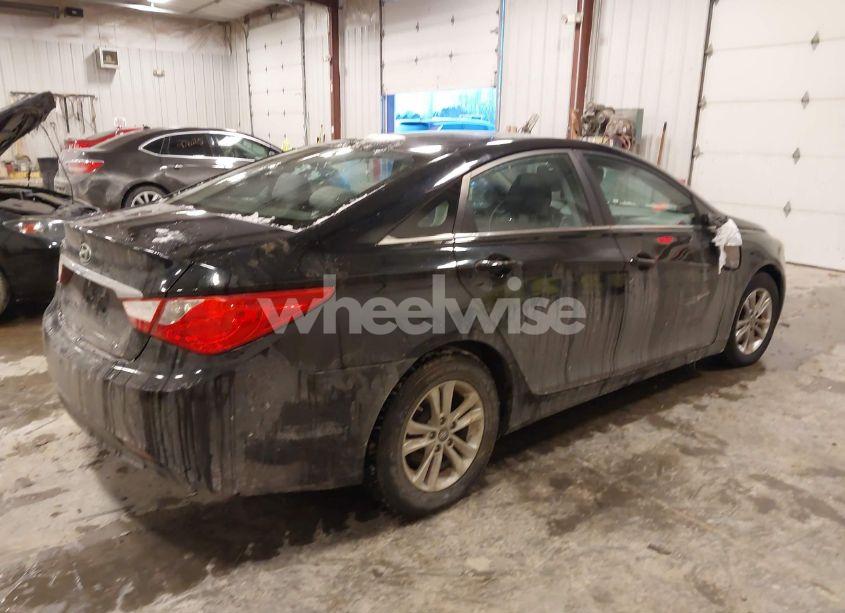 Photo 4 of 2013 Hyundai Sonata GLS (VIN 5NPEB4AC0DH517369)