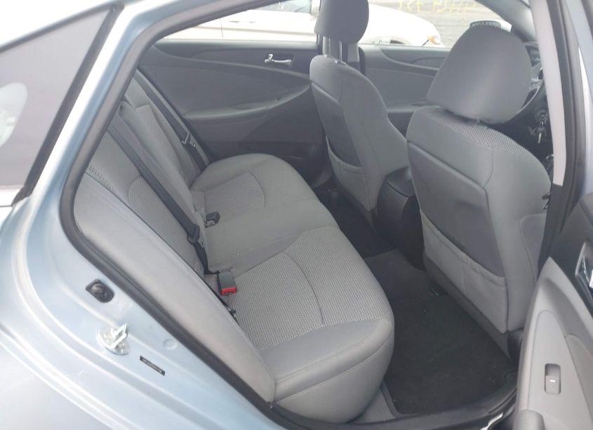 Photo 8 of 2013 Hyundai Sonata GLS (VIN 5NPEB4AC0DH517596)