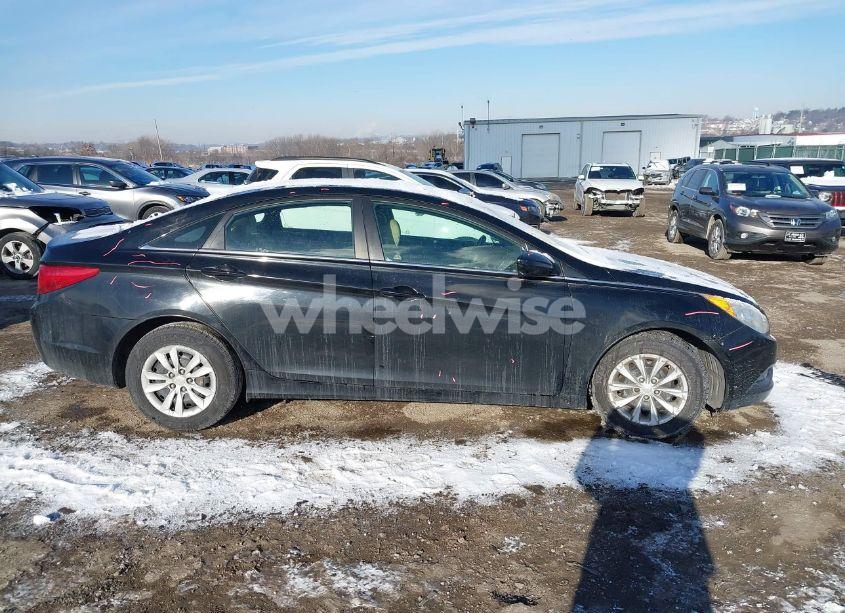 Photo 13 of 2013 Hyundai Sonata GLS (VIN 5NPEB4AC0DH527352)