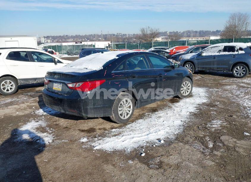 Photo 4 of 2013 Hyundai Sonata GLS (VIN 5NPEB4AC0DH527352)