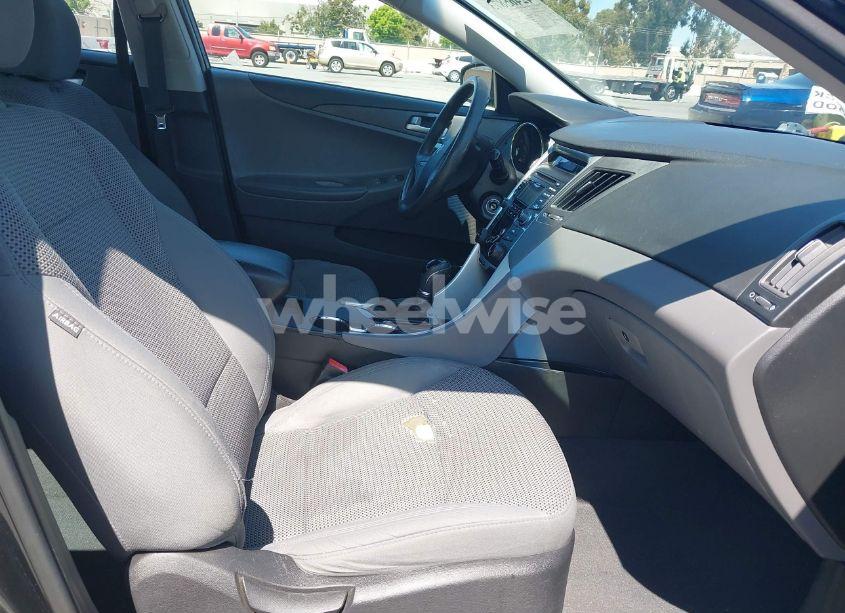 Photo 5 of 2013 Hyundai Sonata GLS (VIN 5NPEB4AC0DH532292)