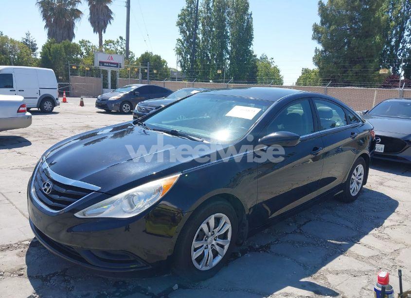 Photo 6 of 2013 Hyundai Sonata GLS (VIN 5NPEB4AC0DH532292)
