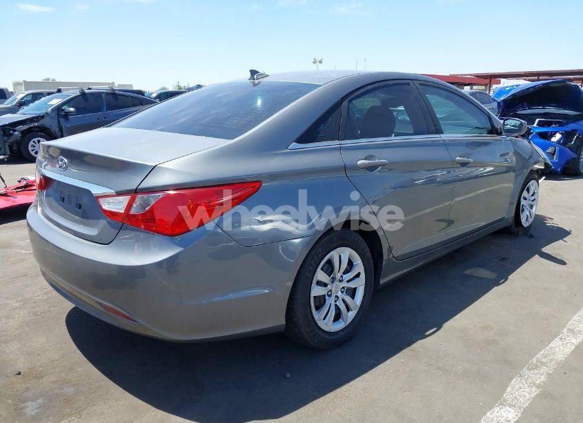 Photo 4 of 2013 Hyundai Sonata GLS (VIN 5NPEB4AC0DH532616)