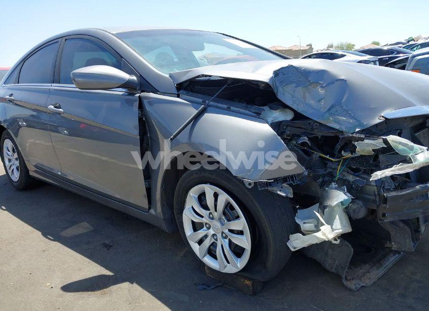 Photo 6 of 2013 Hyundai Sonata GLS (VIN 5NPEB4AC0DH532616)
