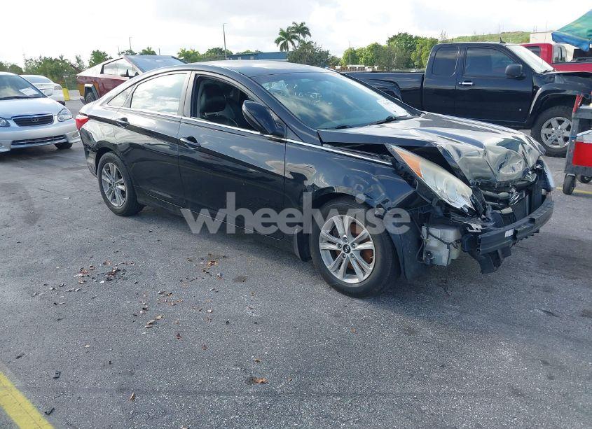 2013 Hyundai Sonata GLS (VIN 5NPEB4AC0DH537069) main photo