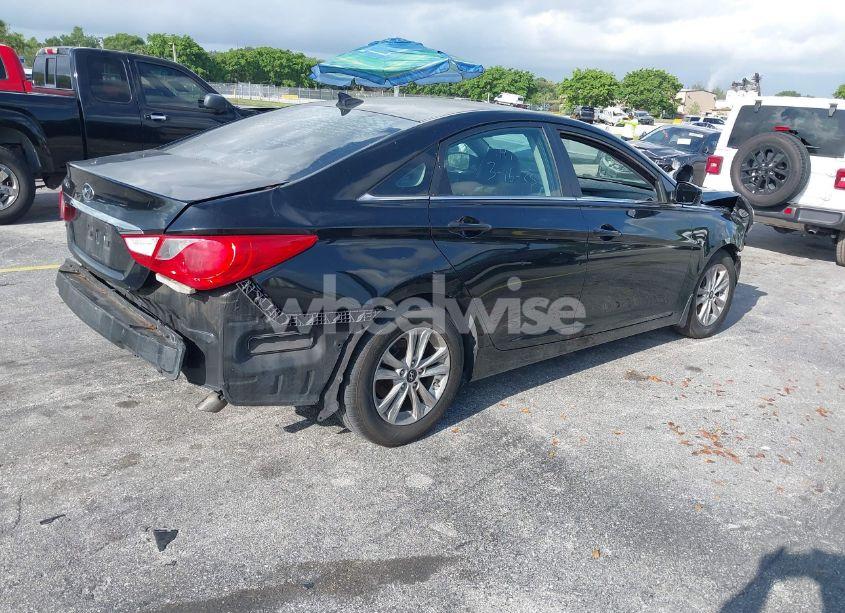 Photo 4 of 2013 Hyundai Sonata GLS (VIN 5NPEB4AC0DH537069)