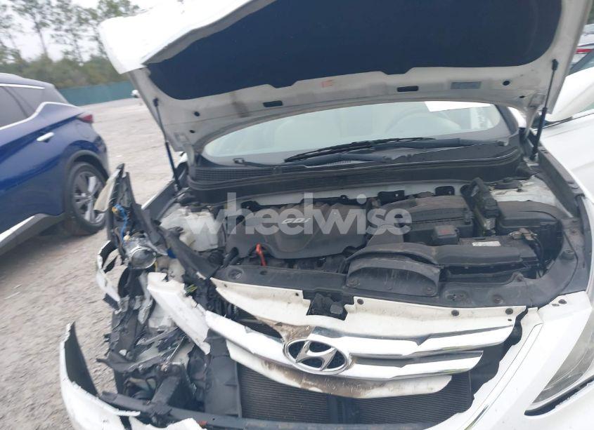 Photo 10 of 2013 Hyundai Sonata GLS (VIN 5NPEB4AC0DH605564)