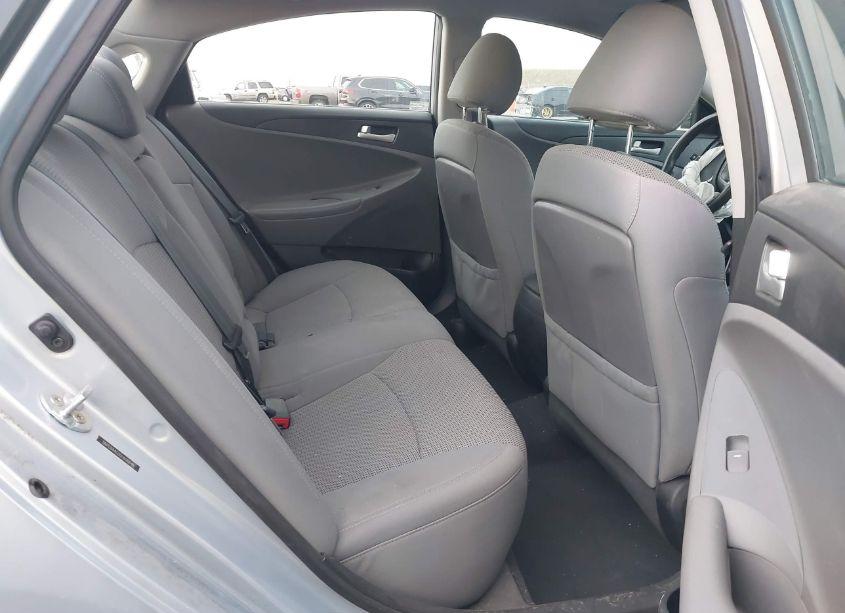 Photo 8 of 2013 Hyundai Sonata GLS (VIN 5NPEB4AC0DH606648)