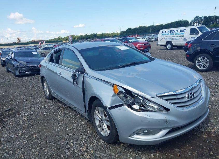 Photo 6 of 2013 Hyundai Sonata GLS (VIN 5NPEB4AC0DH612126)