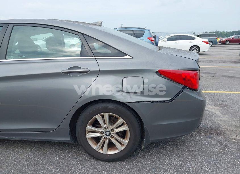 Photo 15 of 2013 Hyundai Sonata GLS (VIN 5NPEB4AC0DH631775)