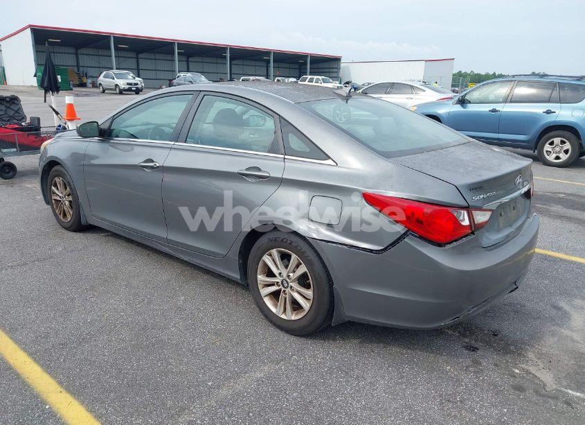 Photo 3 of 2013 Hyundai Sonata GLS (VIN 5NPEB4AC0DH631775)