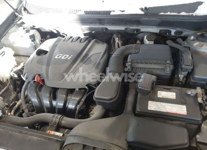 Photo 10 of 2013 Hyundai Sonata GLS (VIN 5NPEB4AC0DH662623)