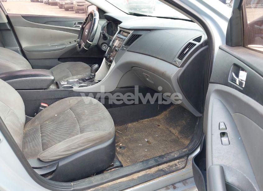 Photo 5 of 2013 Hyundai Sonata GLS (VIN 5NPEB4AC0DH665943)