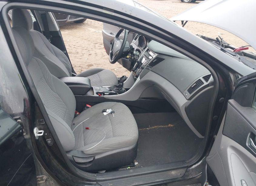 Photo 5 of 2013 Hyundai Sonata GLS (VIN 5NPEB4AC0DH681432)