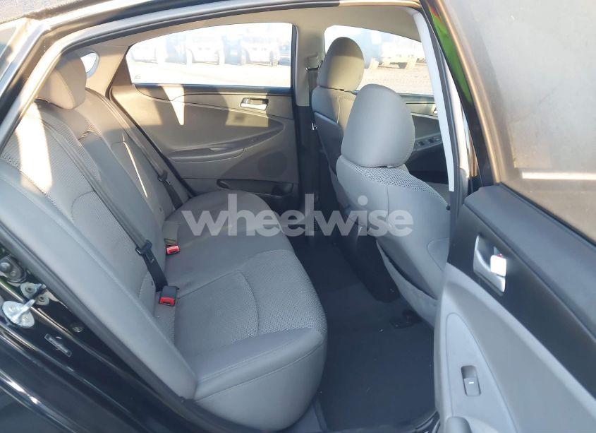 Photo 8 of 2013 Hyundai Sonata GLS (VIN 5NPEB4AC0DH692401)