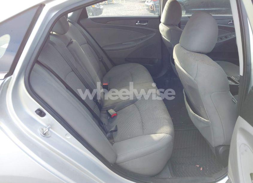 Photo 8 of 2013 Hyundai Sonata GLS (VIN 5NPEB4AC0DH717619)