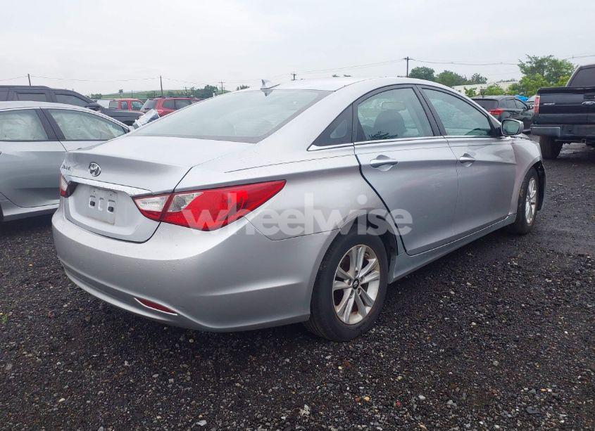 Photo 4 of 2013 Hyundai Sonata GLS (VIN 5NPEB4AC0DH721007)