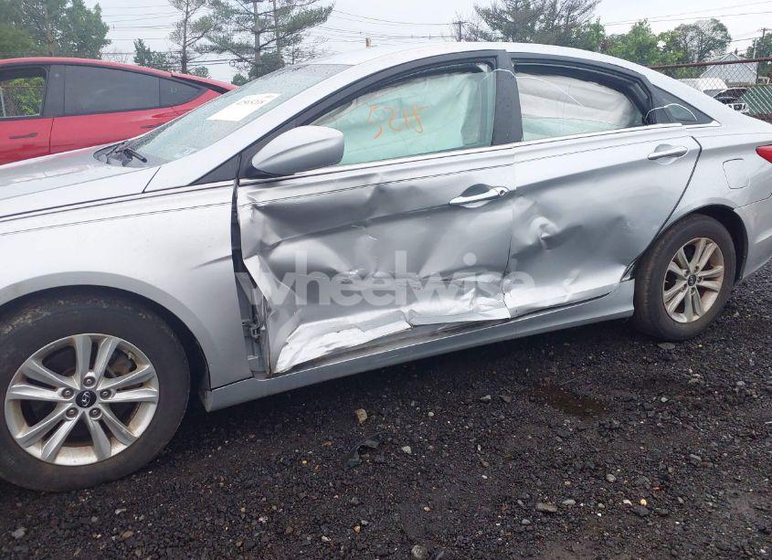 Photo 6 of 2013 Hyundai Sonata GLS (VIN 5NPEB4AC0DH721007)