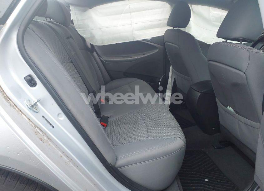 Photo 8 of 2013 Hyundai Sonata GLS (VIN 5NPEB4AC0DH721007)