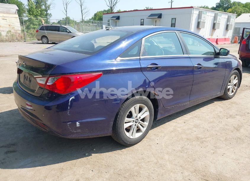 Photo 4 of 2013 Hyundai Sonata GLS (VIN 5NPEB4AC0DH748627)