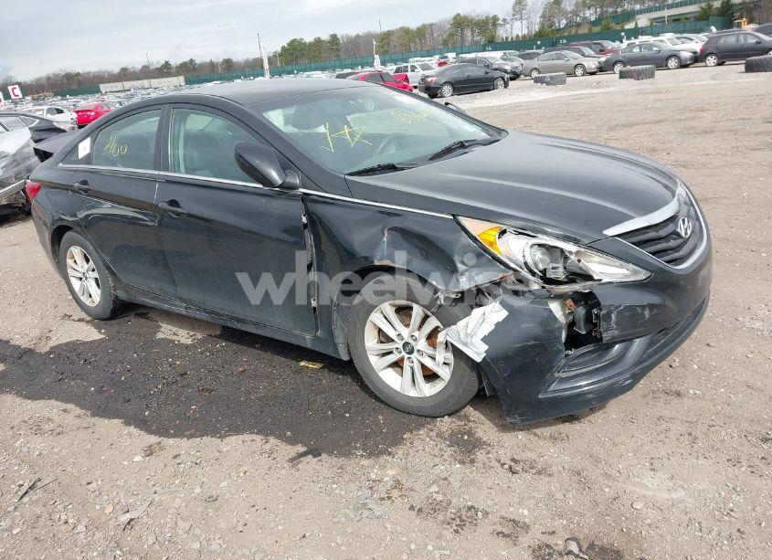 2013 Hyundai Sonata GLS (VIN 5NPEB4AC0DH758056) main photo