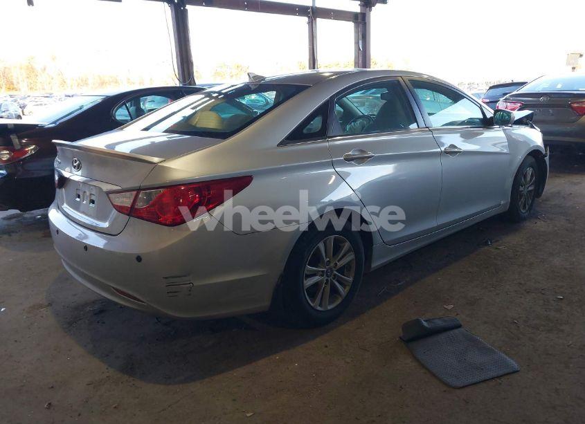 Photo 4 of 2013 Hyundai Sonata GLS (VIN 5NPEB4AC0DH796712)