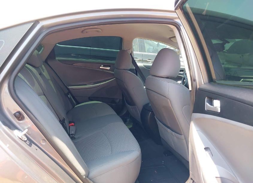 Photo 8 of 2013 Hyundai Sonata GLS (VIN 5NPEB4AC0DH808437)