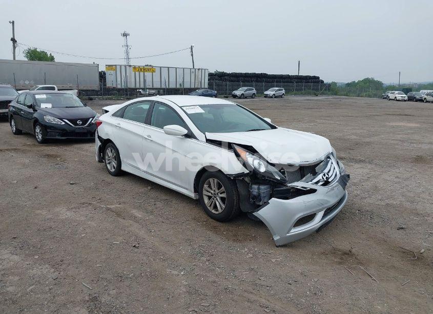 2014 Hyundai Sonata GLS (VIN 5NPEB4AC0EH858062) main photo