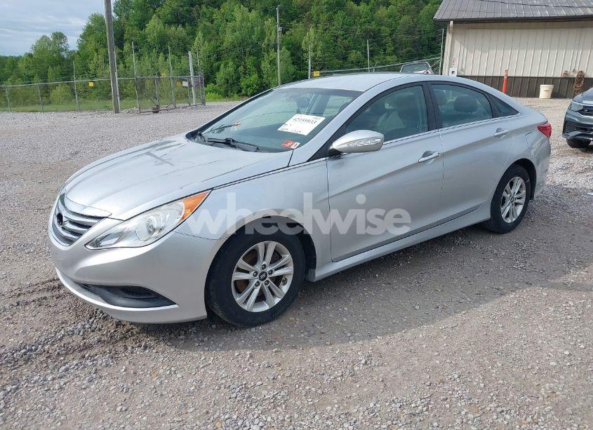 Photo 2 of 2014 Hyundai Sonata GLS (VIN 5NPEB4AC0EH909799)
