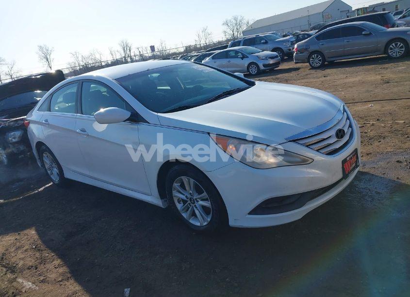 2014 Hyundai Sonata GLS (VIN 5NPEB4AC0EH913044) main photo