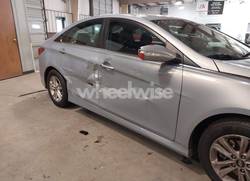 Photo 6 of 2014 Hyundai Sonata GLS (VIN 5NPEB4AC0EH927543)