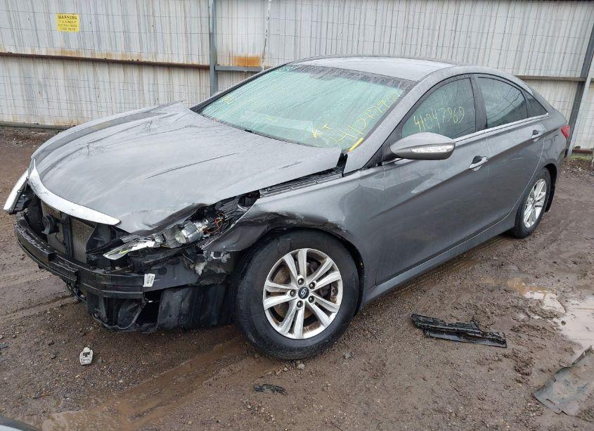 Photo 2 of 2014 Hyundai Sonata GLS (VIN 5NPEB4AC0EH929793)