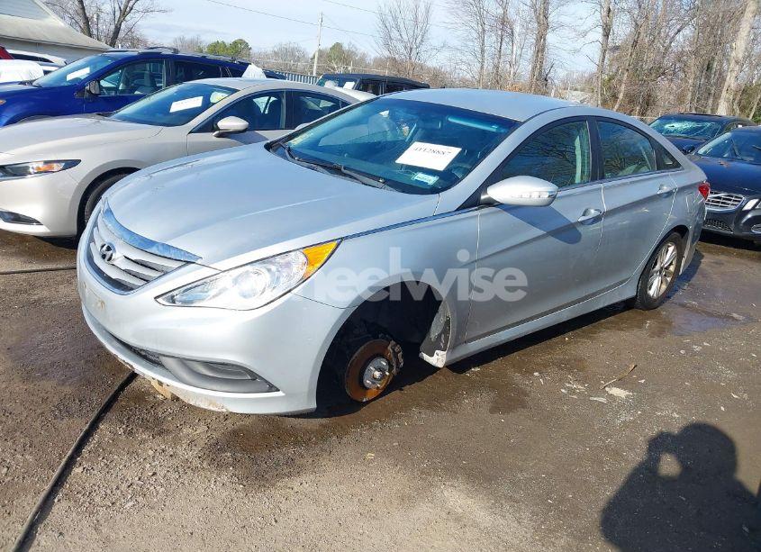 Photo 2 of 2014 Hyundai Sonata GLS (VIN 5NPEB4AC0EH937327)