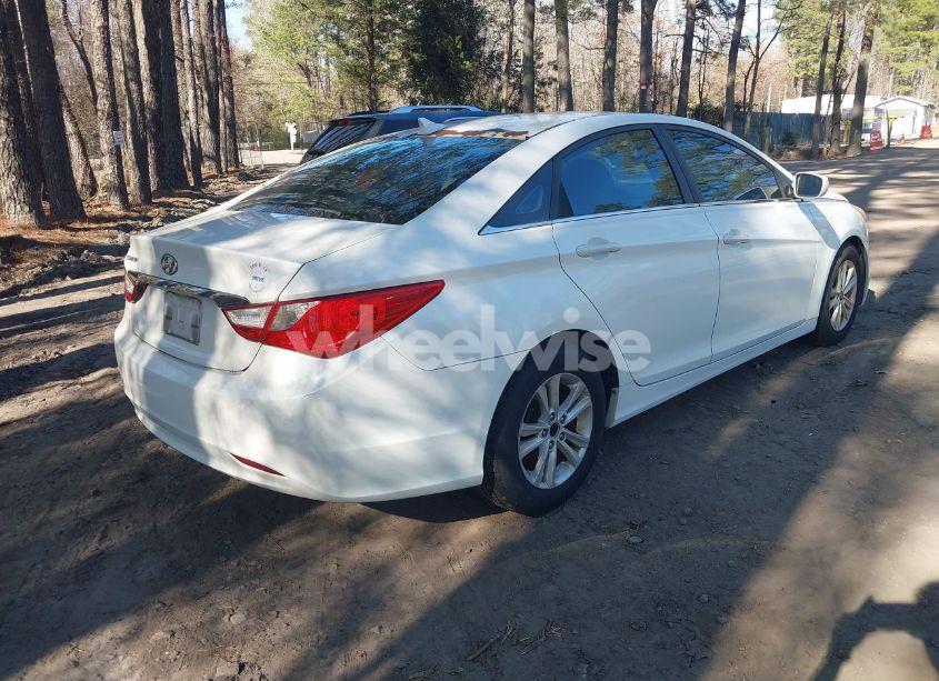 Photo 4 of 2011 Hyundai Sonata GLS (VIN 5NPEB4AC1BH004547)