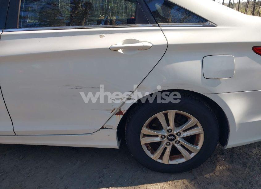 Photo 6 of 2011 Hyundai Sonata GLS (VIN 5NPEB4AC1BH004547)