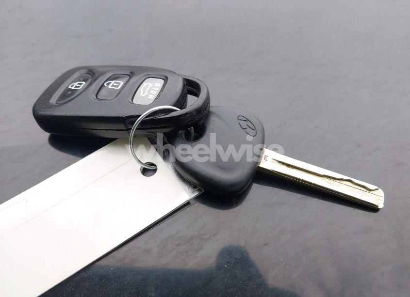 Photo 11 of 2011 Hyundai Sonata GLS (VIN 5NPEB4AC1BH012437)