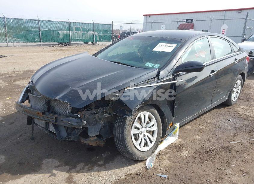 Photo 2 of 2011 Hyundai Sonata GLS (VIN 5NPEB4AC1BH059368)