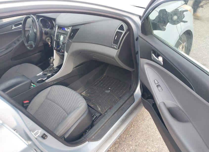 Photo 5 of 2011 Hyundai Sonata GLS (VIN 5NPEB4AC1BH071701)