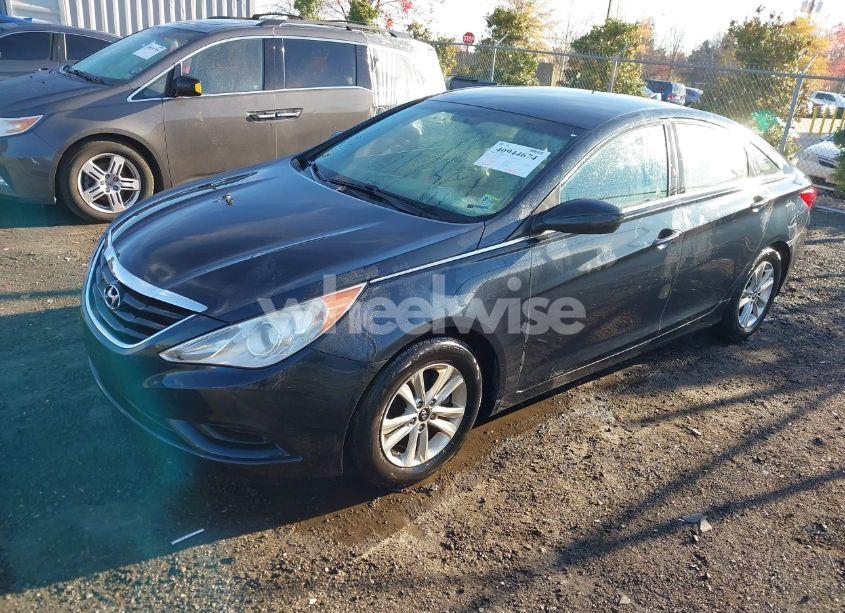Photo 2 of 2011 Hyundai Sonata GLS (VIN 5NPEB4AC1BH086800)