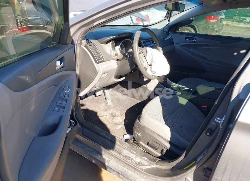 Photo 5 of 2011 Hyundai Sonata GLS (VIN 5NPEB4AC1BH092807)