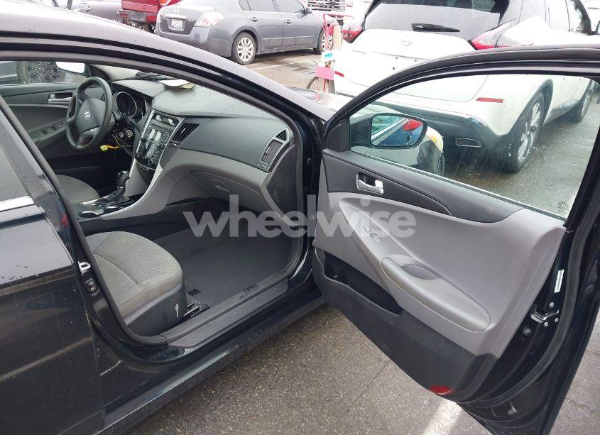 Photo 5 of 2011 Hyundai Sonata GLS (VIN 5NPEB4AC1BH107774)