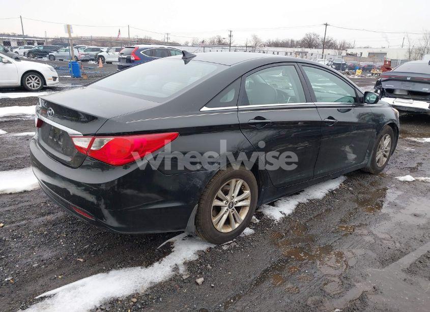 Photo 4 of 2011 Hyundai Sonata GLS (VIN 5NPEB4AC1BH112375)